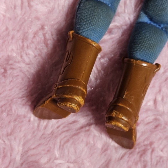 Toy Story Woody & Buzz Figures - Picture 4 of 6